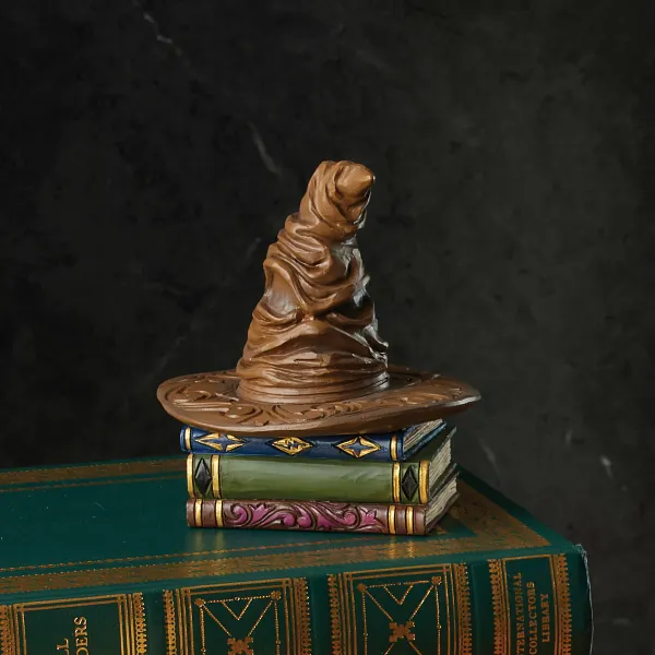 HARRY POTTER JIM SHORE - SORTING HAT