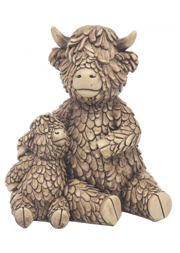 HIGHLAND COW WITH BABY