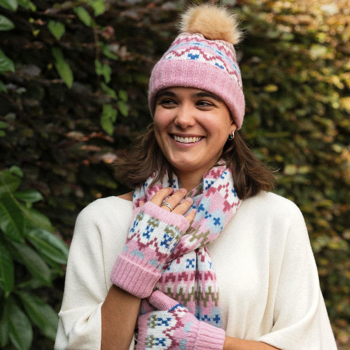 Carla Scarf - Pink