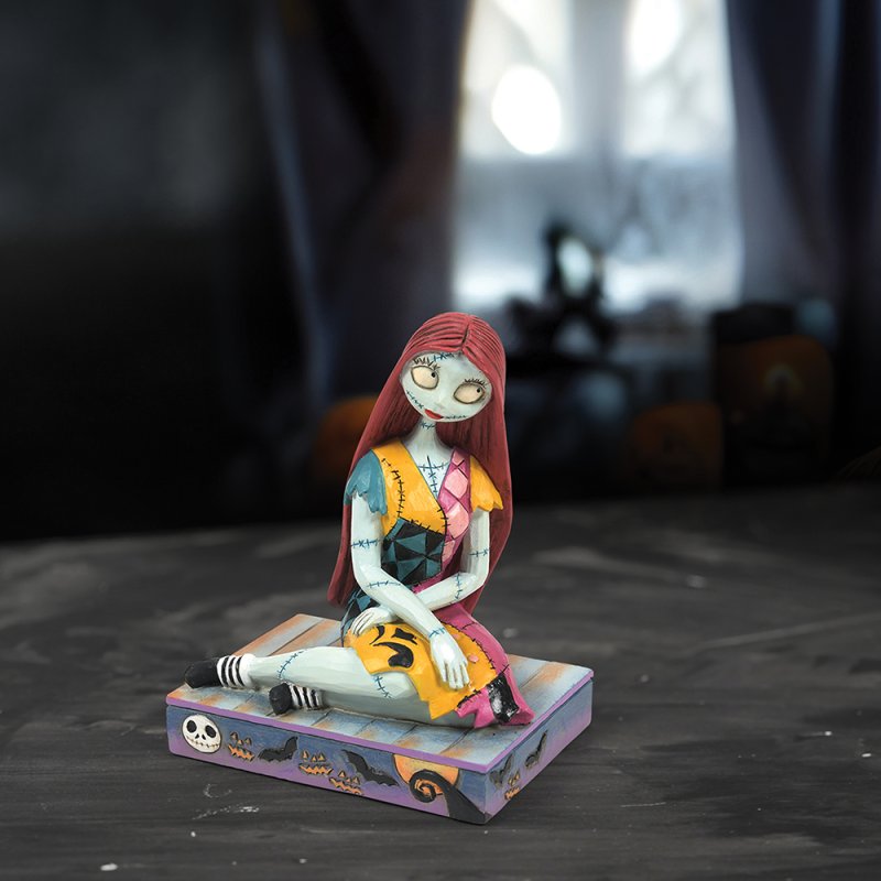 SALLY PERSONALITY POSE DISNEY TRADITIONS